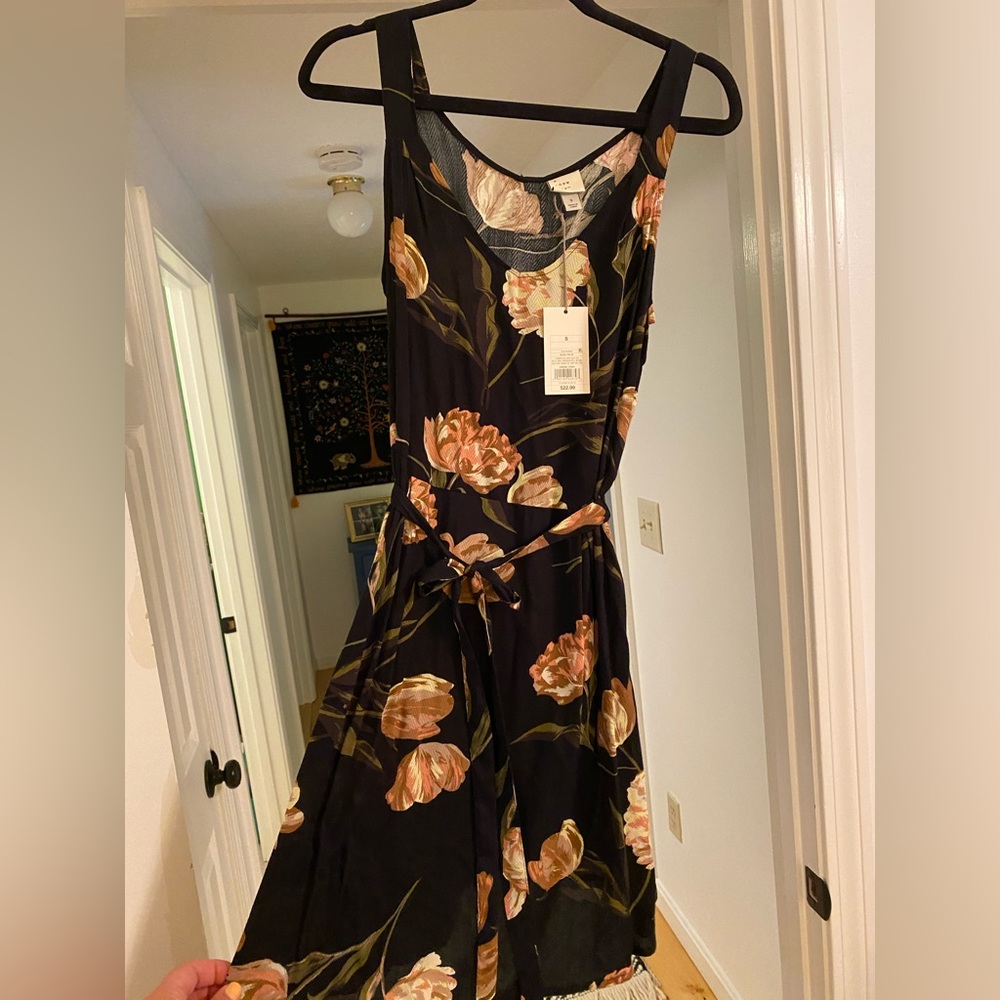 Sweet summer dress or perfect for fall with booties and a Jean jacket